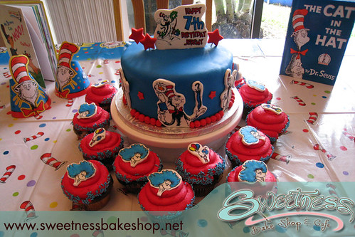 cat in hat cake decorations. Both the Cake amp; Cupcake