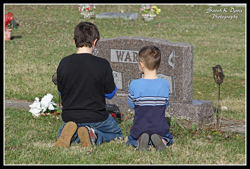 Cole & Caden praying to Great Great Grandma Ward