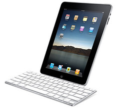 Apple-iPad-accessory-Keyboard-Dock