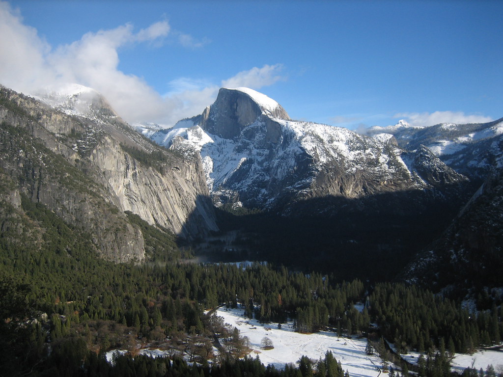 View of the Half Dome and the Yosemite Valley from the Columbia Rock view point