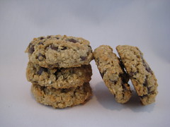 Low(er) Fat Oatmeal Chocolate Chip Cookies