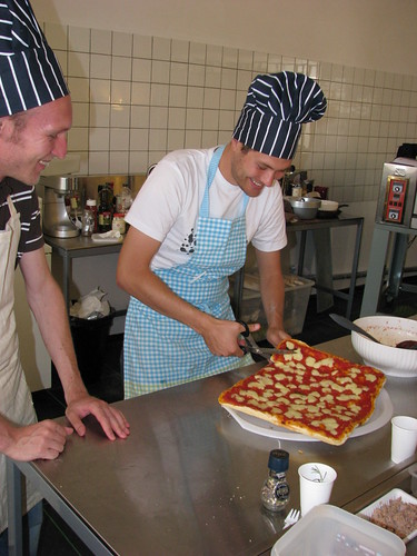 Pinsa's, la prima scuola di pizzeria in Olanda