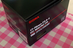 SIGMA17-70mmF2.8-4DCMACRO-OS-HSM01