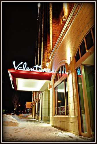 Valentine Apartments on Broadway. KC, MO by john4kc