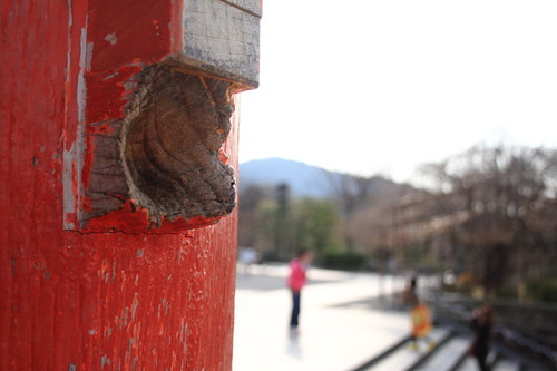 The "ear" on the main gate in Kiyomizu temple