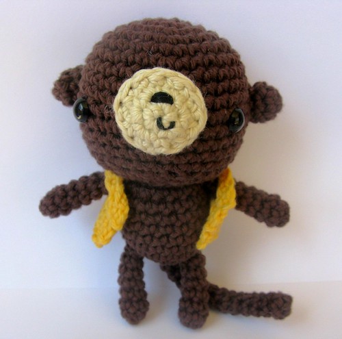 a little amigurumi monkey...