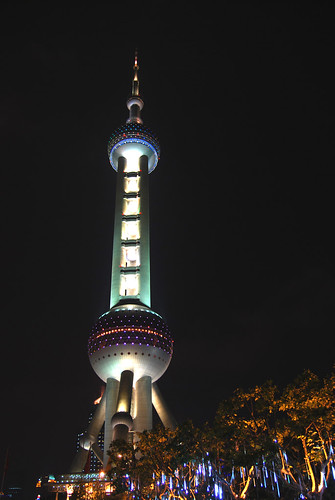 m155 - Oriental Pearl TV Tower at Night
