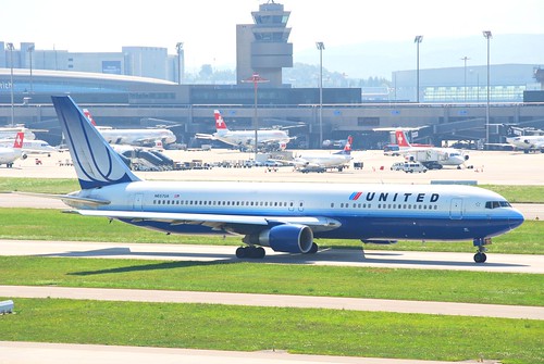 United Airlines Boeing 767-300; N657UA@ZRH;20.08.2009/551cv