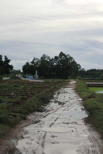 A narrow muddy road