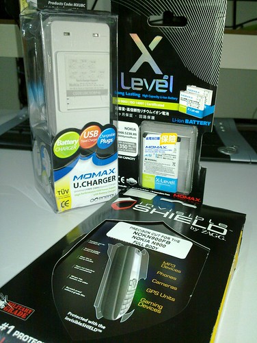 Zagg Invisible shield & momax products for N900