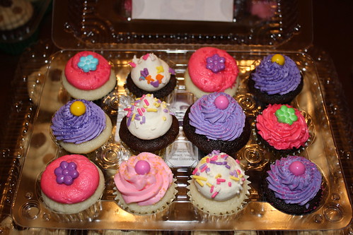 mini cupcakes for easter. Mini cupcakes for Easter