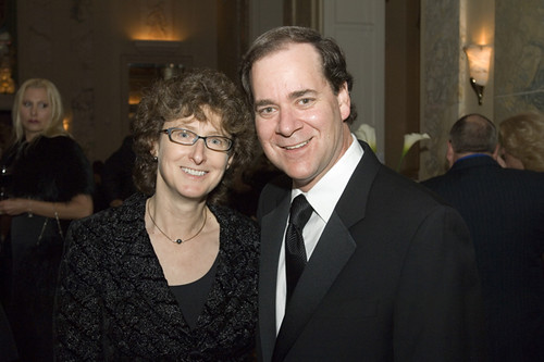 Ed Miller, member, Board of Directors, The Feinstein Institute for Medical Research, and his wife, Carole.