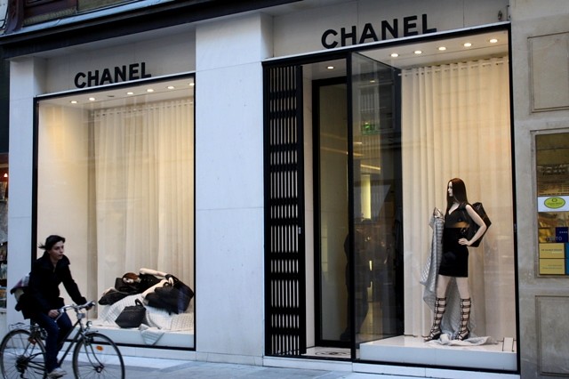 Chanel Window in Vienna - 1