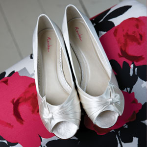 Beautiful ribbon and comfortable wedding shoes from the Rainbow