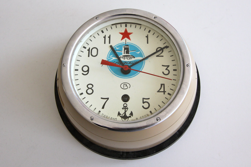 : Sowjetische U-Boot-Uhr, Modell 5-2  von 1990, 2