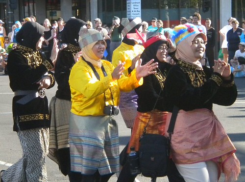 indonesian women culture