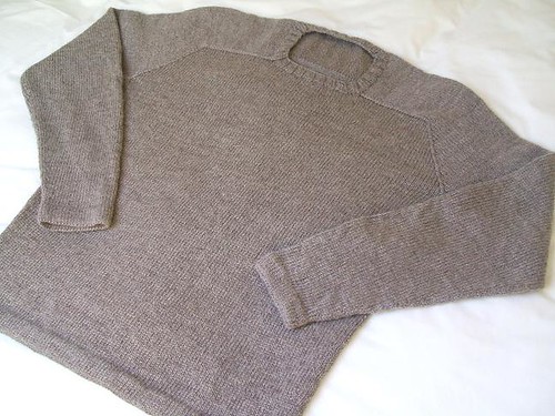 EZ seamless hybrid sweater