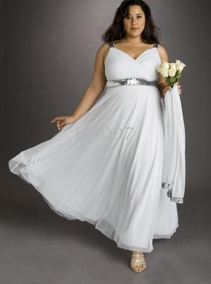Plus Size Bridal Gowns White Chiffon Wedding dress with lace neck and made