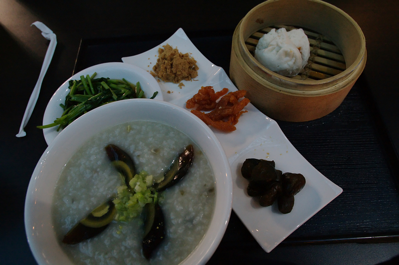 Breakfast at Taoyuan Airport