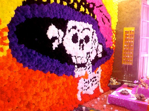 Installation in Tlaquepaque store....an entire wall was filled with paper flowers.