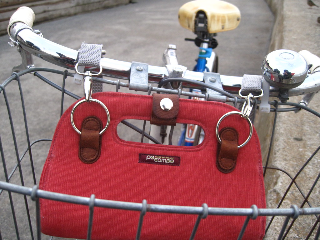 Bag, bell, basket, bonita bici :)
