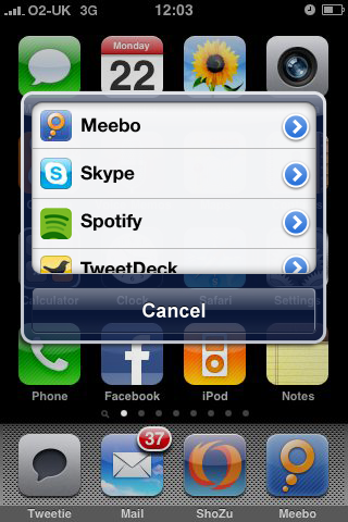 iPhone application switcher mockup