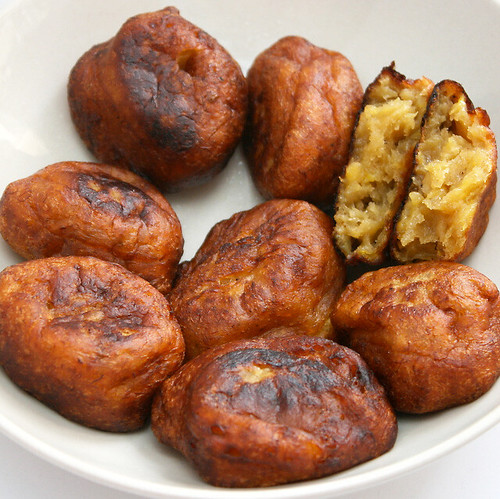 Kuih Kodok or Godok Pisang (Banana Fritters)