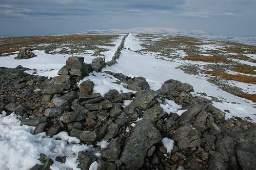 Summit wall on Cairn of Claise