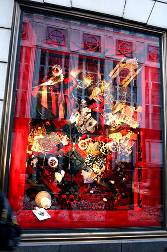 bergdorf goodman xmas window display 2009
