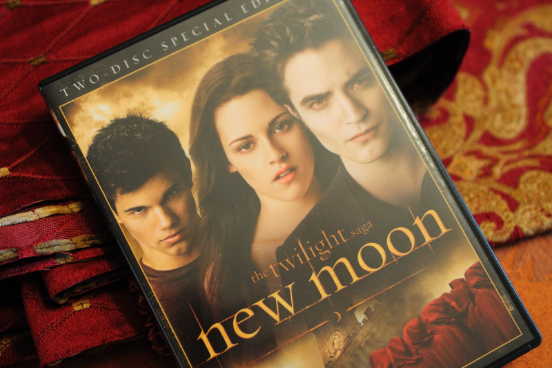 10.03.21 - New Moon DVD