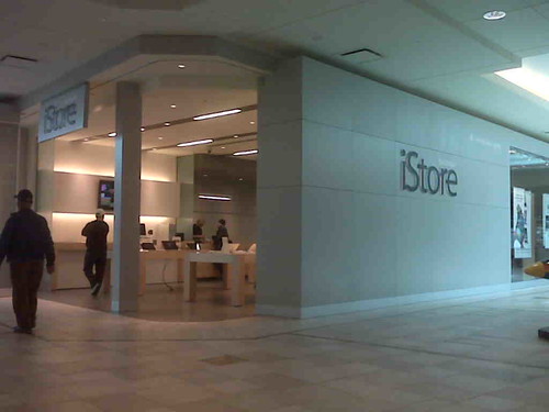 iStore Place Rosmere