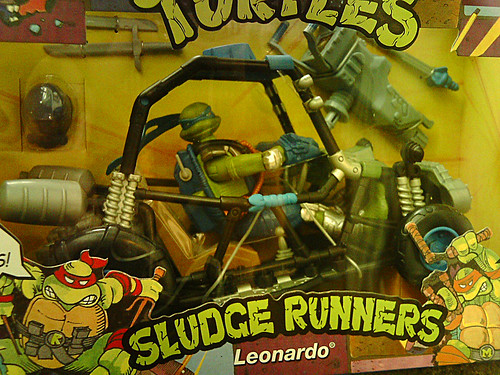 SLTeenage Mutant Ninja Turtles 'SLUDGE RUNNERS' :: LEONARDO ..B (( 2010 ))