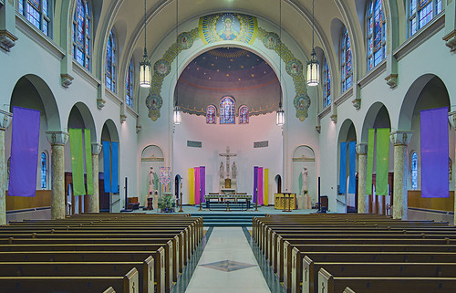 Immaculate Conception Roman Catholic Church, in Maplewood, Missouri, USA - nave