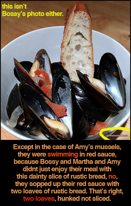 mussels-in-red-sauce-iambossy