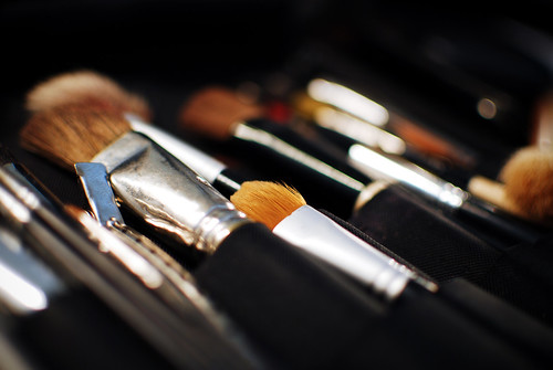 mac makeup techniques. MAC Cosmetics Makeup