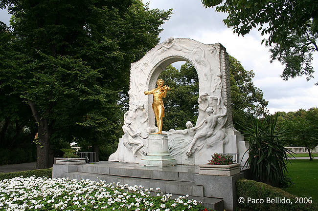 Monumento a Strauss. © Paco Bellido, 2006