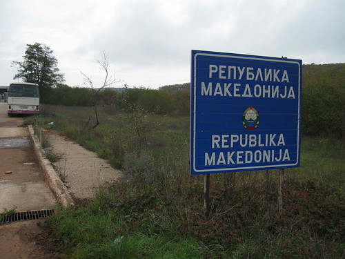 2010-5-albania-078-macedonia-border