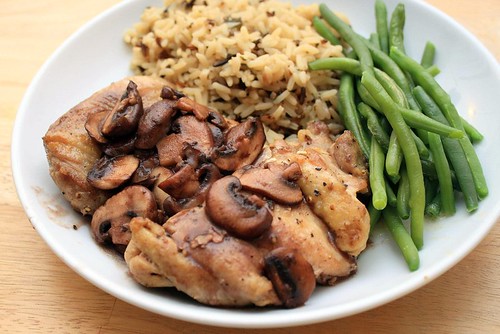 Chicken Thighs with Red Wine Sauce