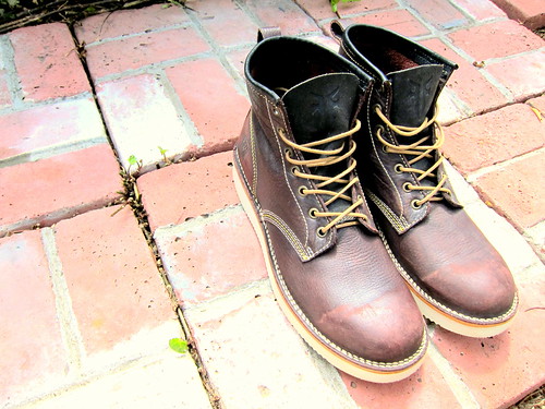 boots that are made for walking