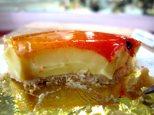 Passionfruit tart