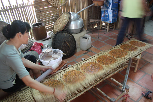 Making rice paper