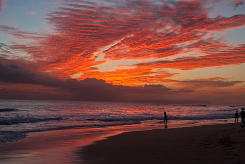hawaii beaches at sunset. Kekaha Beach sunset
