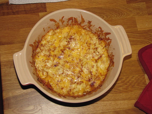 Cooking loseyns ("medieval lasagne")