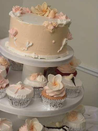 Cutting Cake Wedding Cupcake Tower Cutting Cake Wedding Cupcake Tower