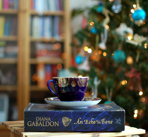 “Tea and books - Mmmmmm, two of life's exquisite pleasures that together bring near-bliss.”