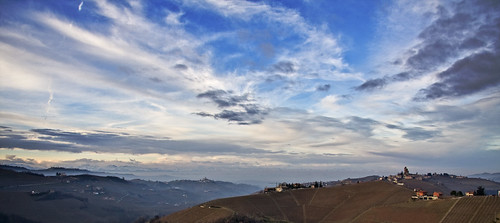 Langhe's Sky (by storvandre)