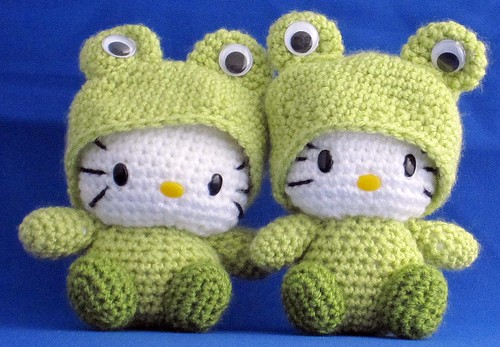 Hello Kitty Koala · Hello Kitty Frog (1+2) 