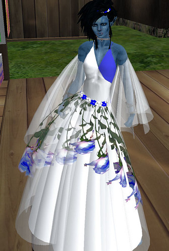 60L Sunday Lois Designs Blue Lavender Roses Gown