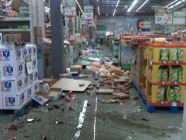 Terremoto de 7,2 México Mexicali  almacén