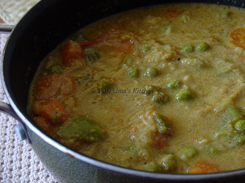 Kitchen  puri Kurma recipe Uma's Vegetable  kurma  for